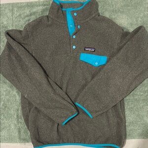 Patagonia Gray and Blue Women's Sweater